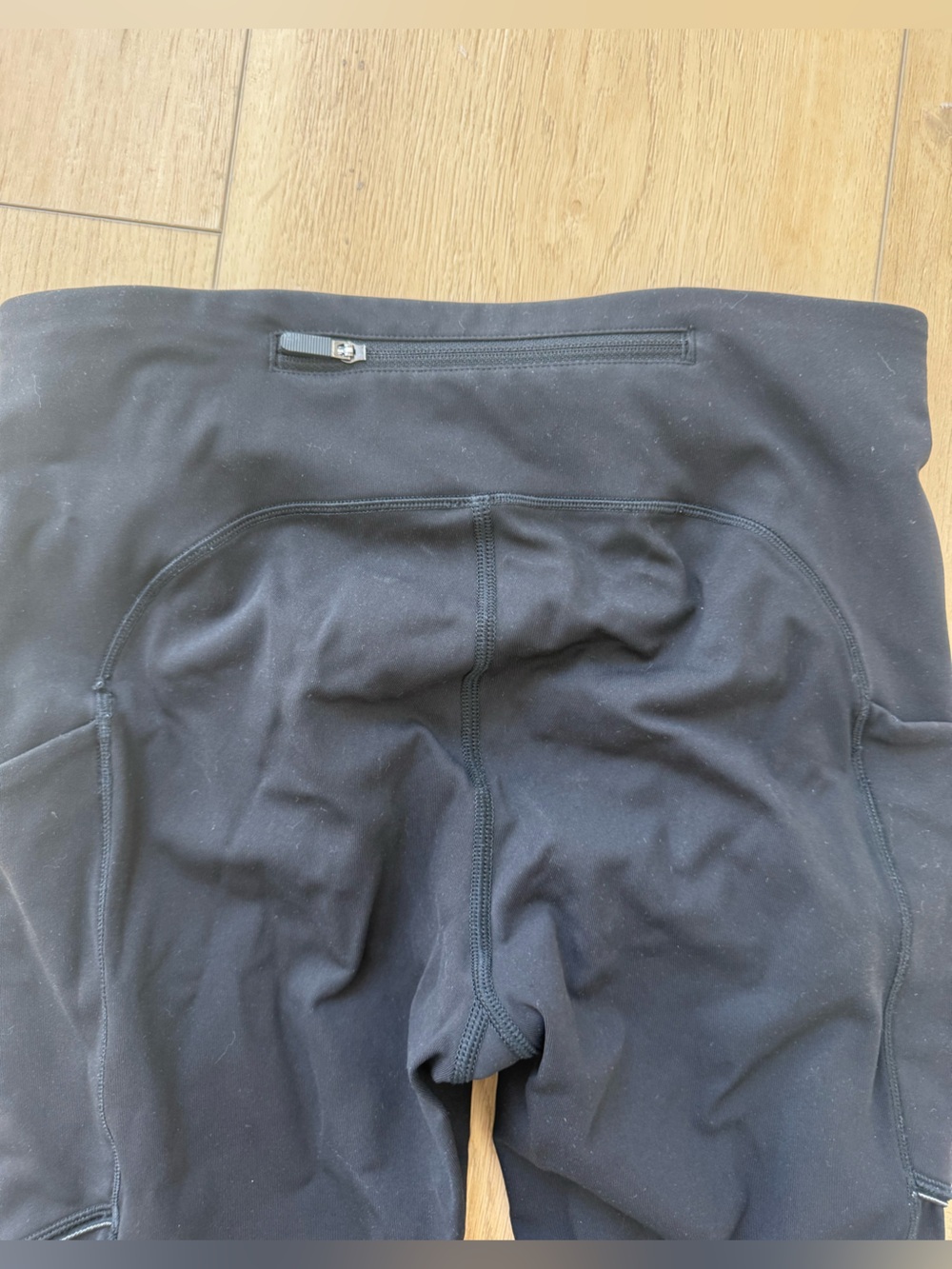Black Athletic Leggings LULULEMON - Picture 3 of 3